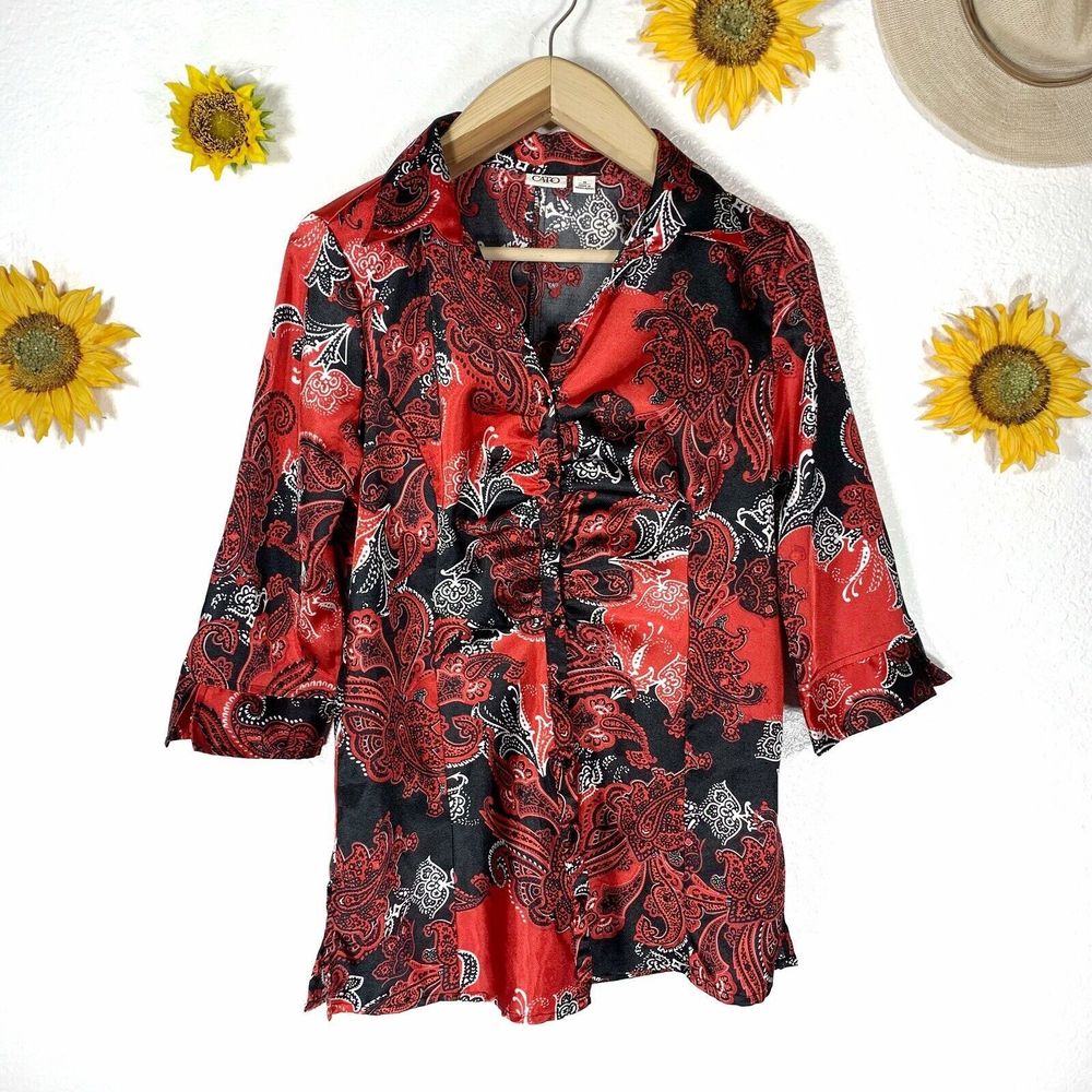 Cato Paisley Red White Black Button Up 3/4 Sleeve Blouse Size Medium Women’s